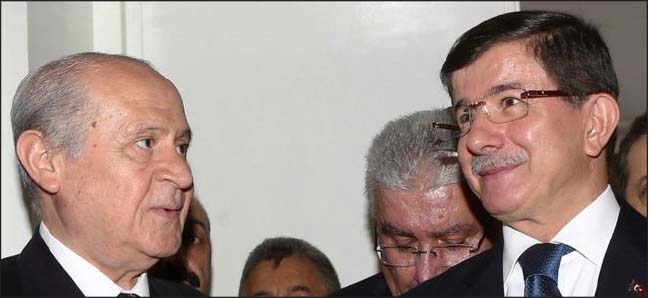 نخست‌وزیر ترکیه: برای تشکیل دولت ائتلافی با حزب ملی‌‍‌گرا به توافق نرسیدیم